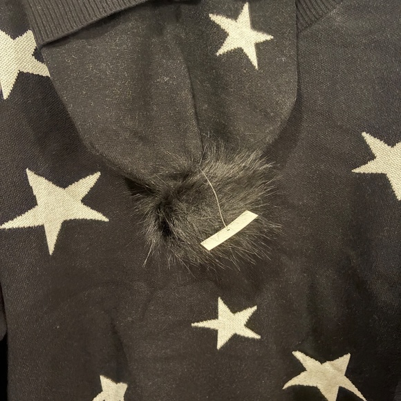 NWT Rachel Zoe sweater w/matching hat - Picture 3 of 5